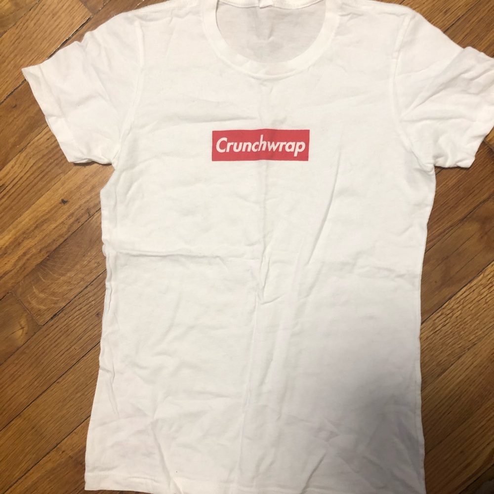 Crunchwrap supreme t shirt
